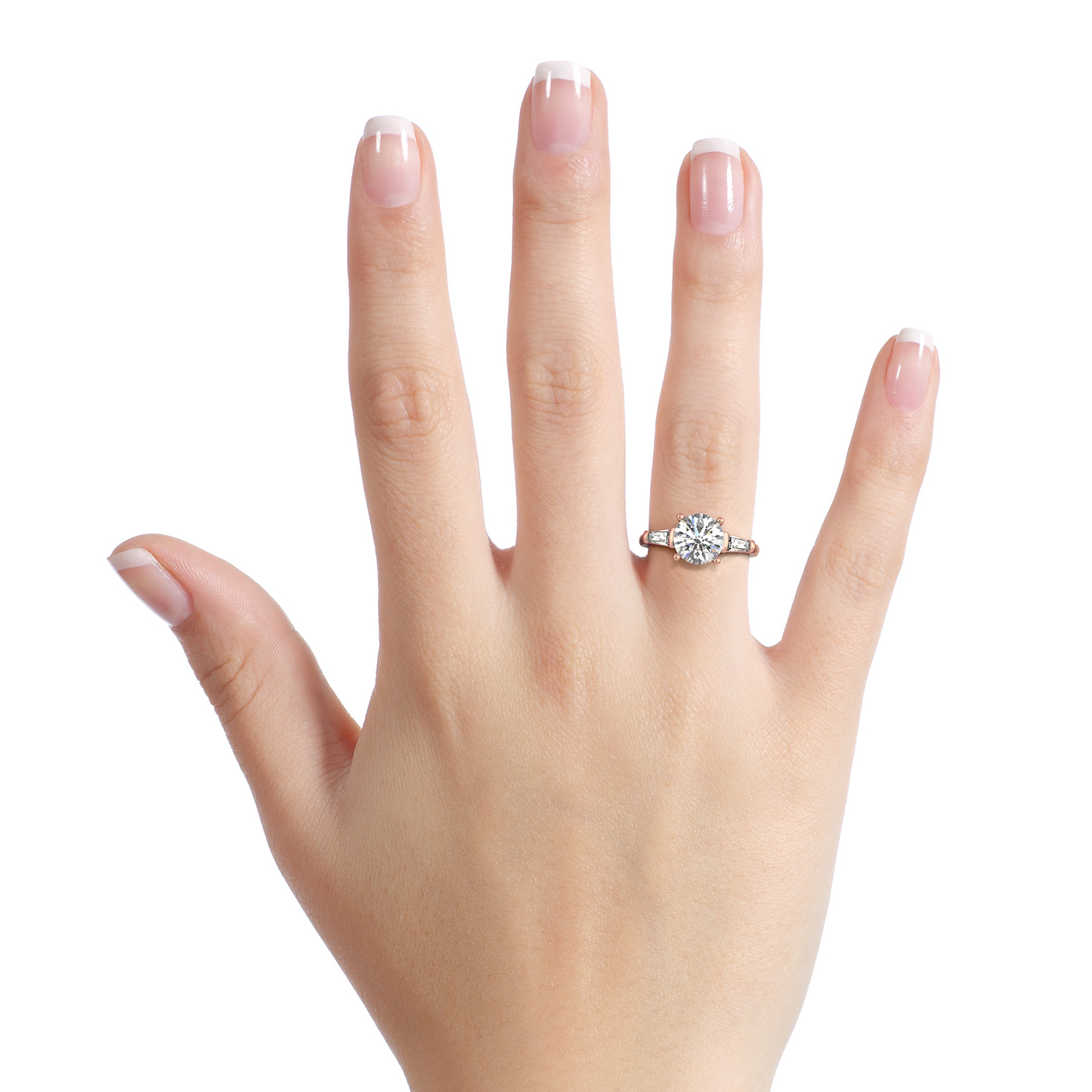 Verlobungsring Valerie mit 2ct rundem Diamant (G/SI) und zwei tapered Baguette-Diamanten (0.5ct) in einem eleganten Design – erhältlich in München und Augsburg