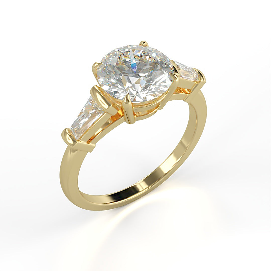 Verlobungsring Valerie mit 2ct rundem Diamant (G/SI) und zwei tapered Baguette-Diamanten (0.5ct) in einem eleganten Design – erhältlich in München und Augsburg